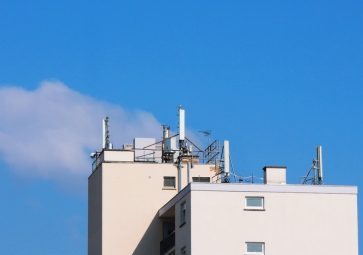 「聚英電子」環(huán)境條件對繼電器有哪些影響？